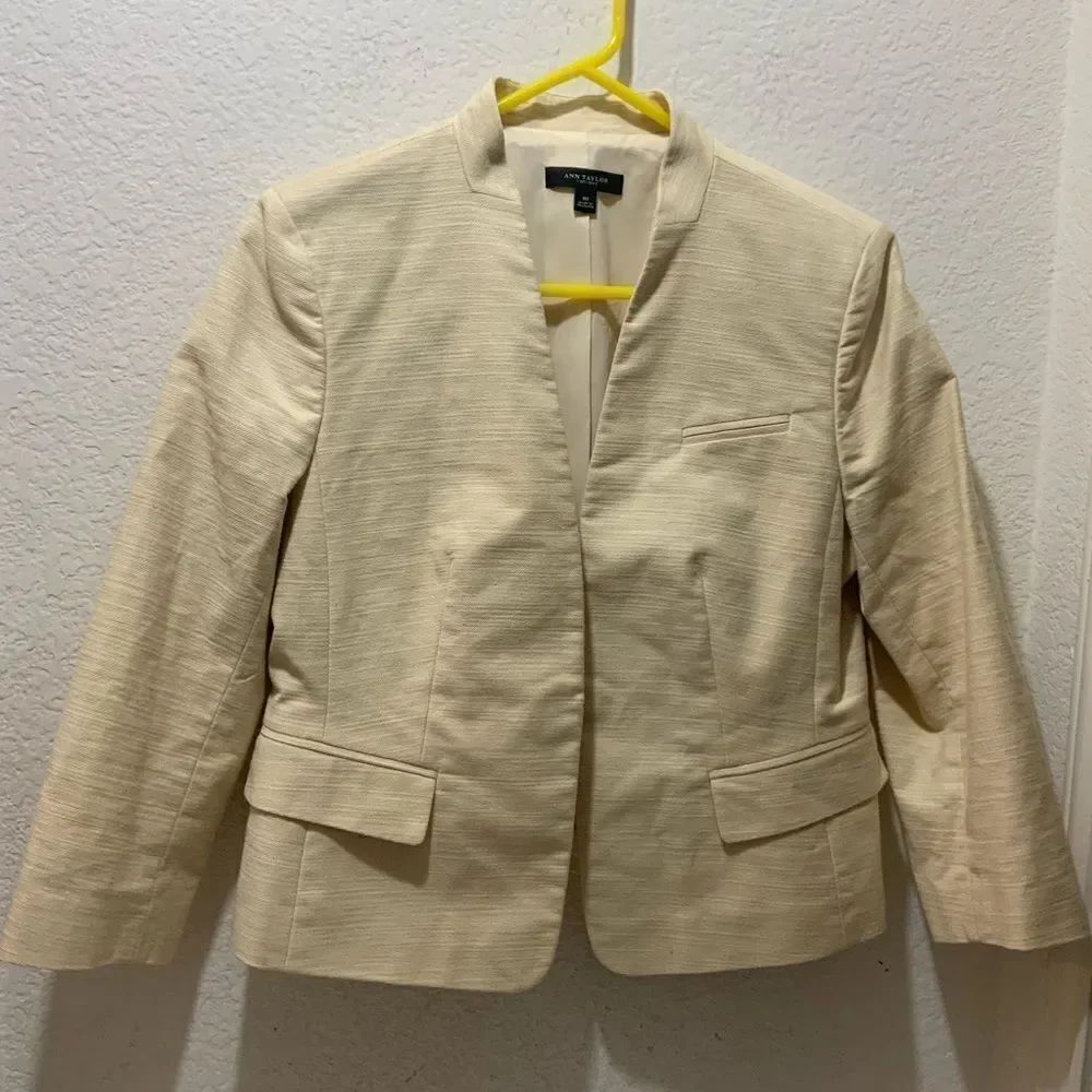 ANN TAYLOR BEIGE COTTON PETITE WOMENS BLAZER SIZE 10 STRETCH WITH POCKETS
